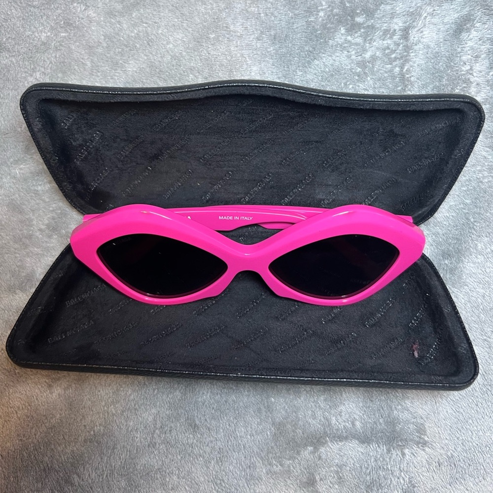 Balenciaga “Women’s Pink Power Cat Sunglasses”